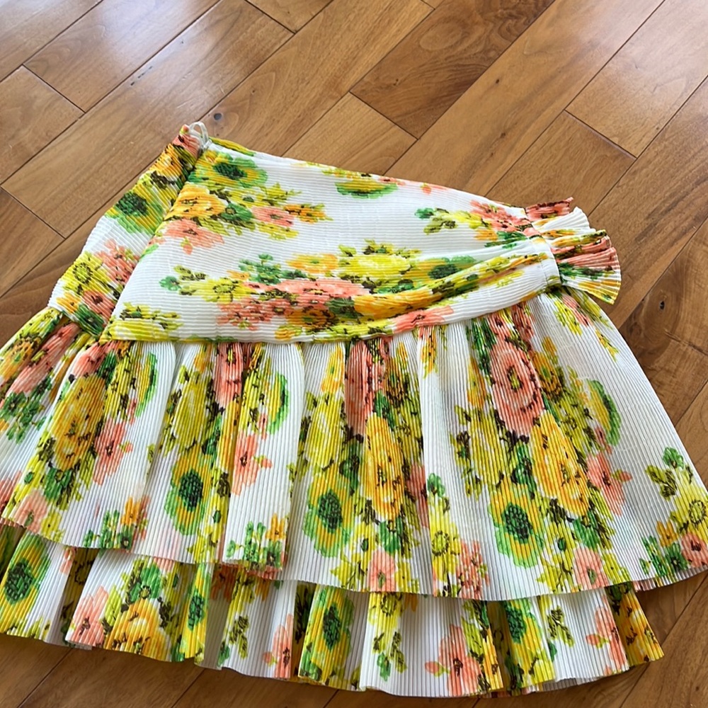 Zimmerman skirt size 0. Perfect condition